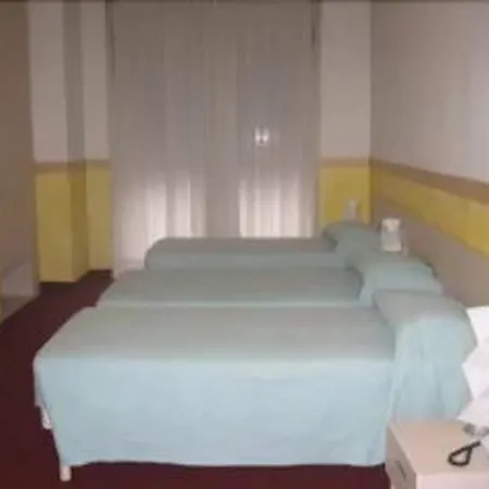Ξενοδοχείο Croce Bianca 3*