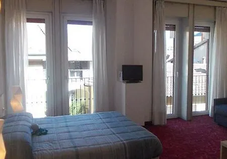 Hotel Croce Bianca