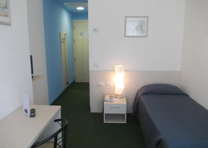 酒店 比安卡克罗齐酒店 3*