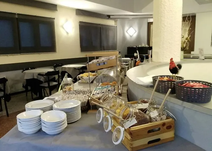 比安卡克罗齐酒店